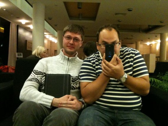 Сергей Вильянов Эльдар Муртазин Nokia N8 iPad