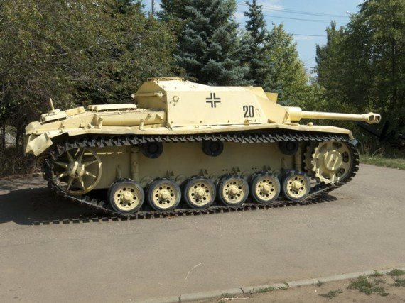 Парк Победы в Саратове немецкий танк