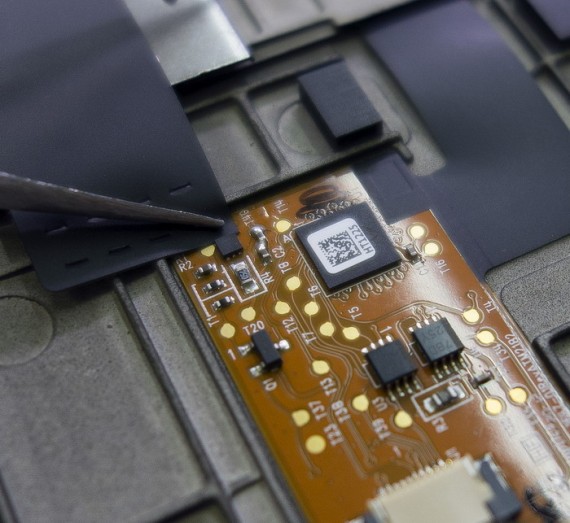 как разобрать ультрабук Lenovo ThinkPad X1 Carbon