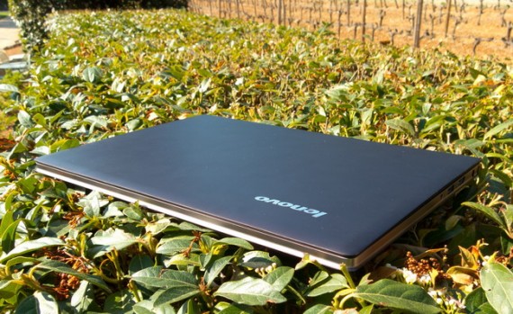 обзор Lenovo IdeaPad U300s фотографии