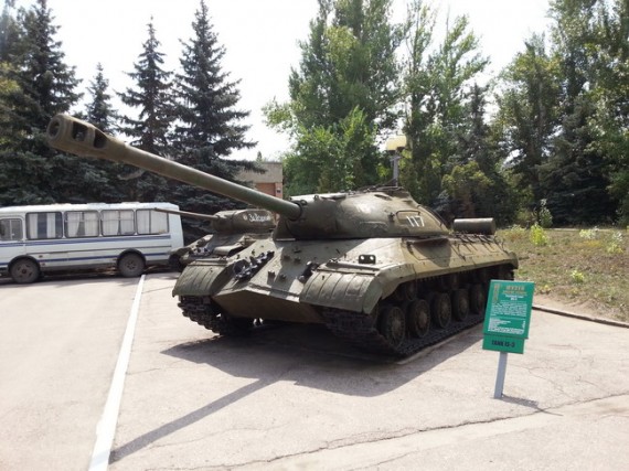 Парк Победы в Саратове танк ИС-3