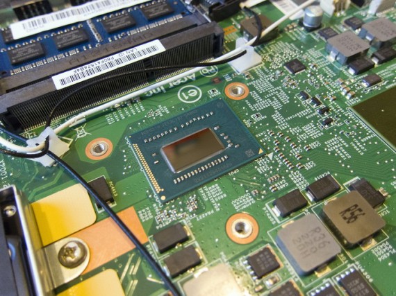 Графический чип и процессор в обнаженном виде