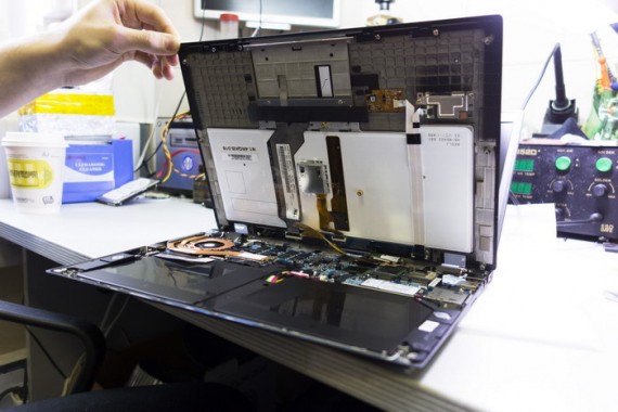 как разобрать ультрабук Lenovo ThinkPad X1 Carbon