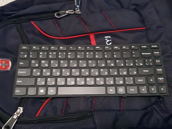клавиатуру для ультрабука Lenovo Yoga 13
