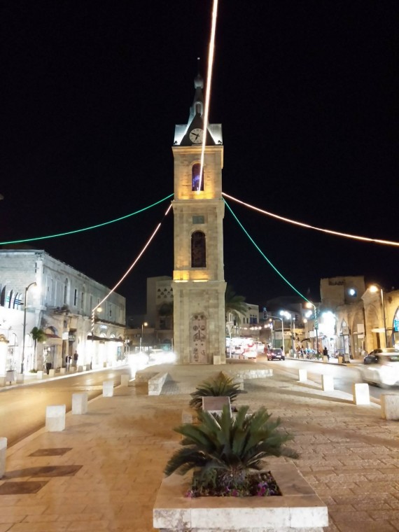 Израиль LG G2 фотография. Известная башня с часами в Яффо