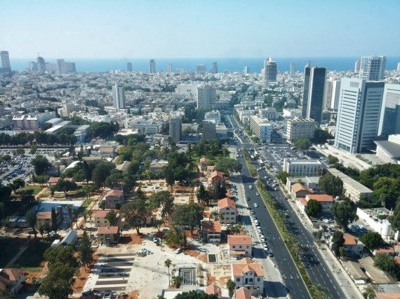 Израиль LG G2 фотография. Вид на Тель-Авив с высоты студии 9-го канала