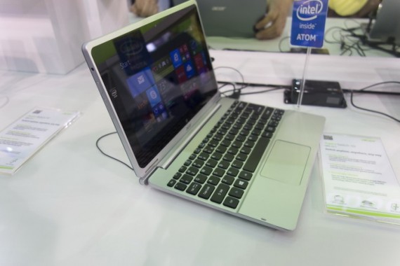 планшет-ноутбук Switch 10 Intel Atom