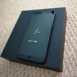 Продаю товарища: смартфон Meizu 15 Plus (продано)