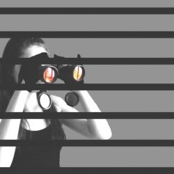 «Тинькофф Мобайл» продает тарифы Tele2 с накруткой, но берут плохо