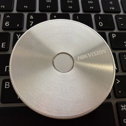 Обзор внешнего SSD Hikvision T100F: Сканер отпечатков пальцев, аппаратное шифрование и маленькие хитрости