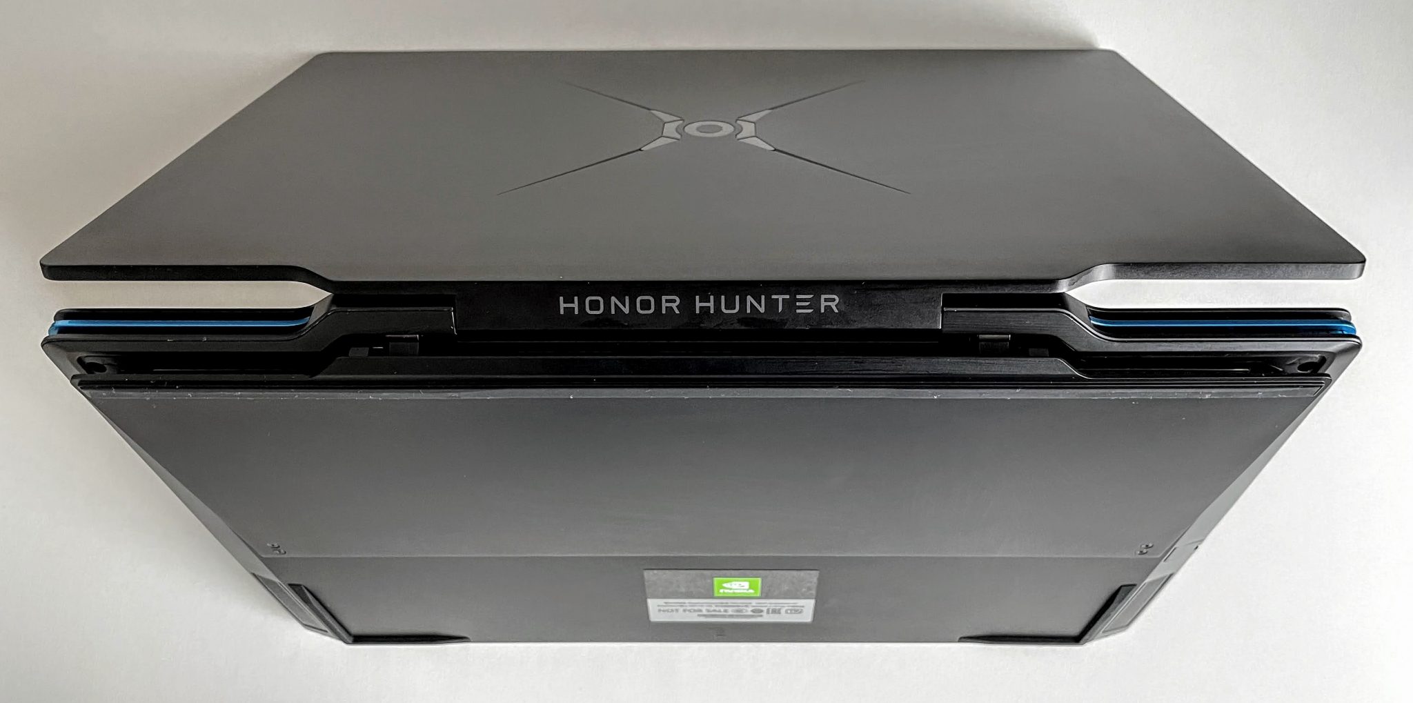 Хонор хантер. Ноутбук Honor Hunter v700. Honor Hunter v700 комплектующие. Honor Hunter v700 разъемы. Honor Hunter v800.