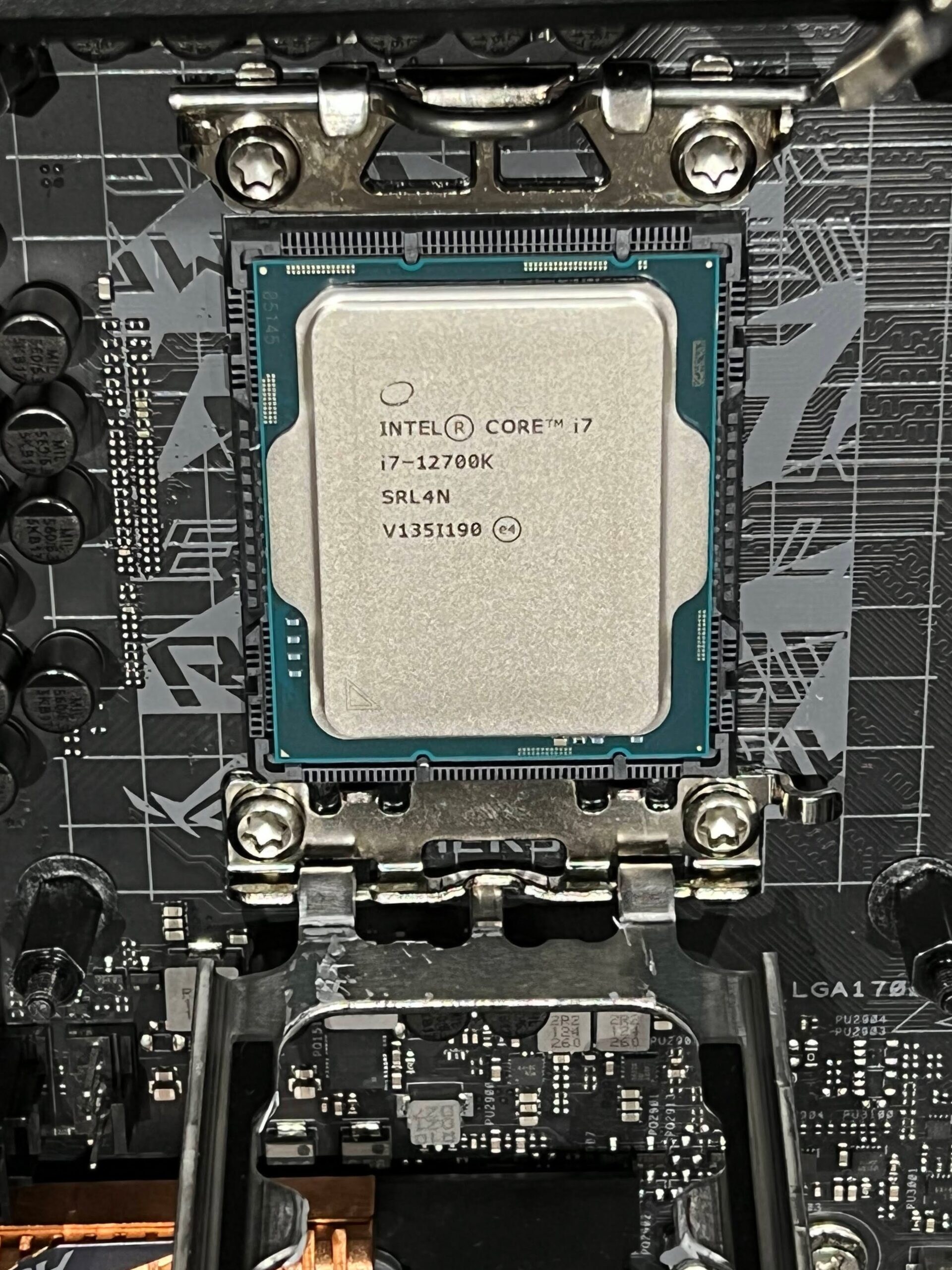 Intel's Core i7-12700 tested: Top speeds or power efficiency—pick one