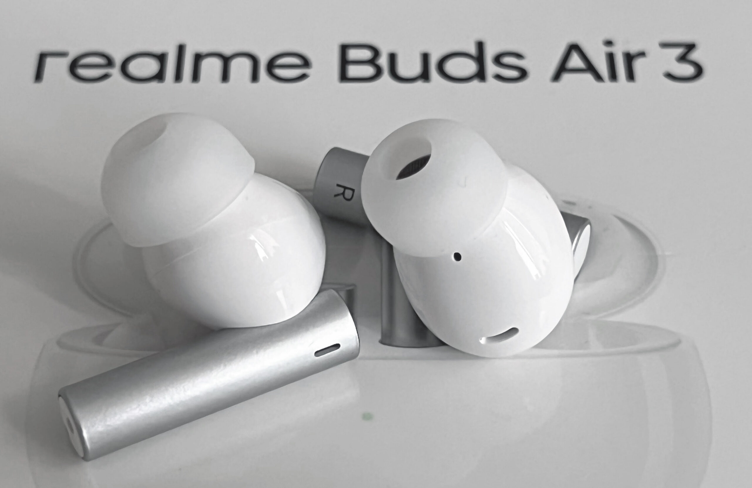 Realme buds air сравнение. Наушники Realme Buds Air 3. Наушники true Wireless Realme Buds Air 5 White. Беспроводные наушники Realme Buds Air 3s. Realme Buds Air 3 White.