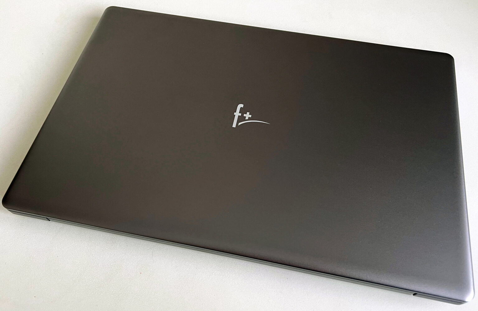 Обзор ноутбука F+ Flaptop r: свежий Ryzen в мощном окружении по ...