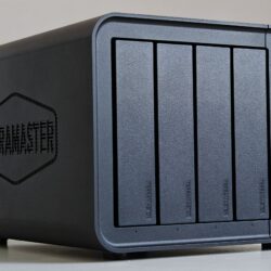 Обзор Terramaster F4-424: Мощный и недорогой NAS, умеющий быть Synology