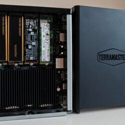 Обзор TerraMaster F8 SSD Plus: Мощный маленький NAS без единого жесткого диска