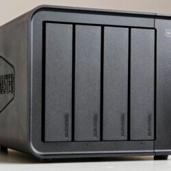 Обзор TerraMaster D8 Hybrid: DAS на восемь HDD и SSD с аппаратным RAID